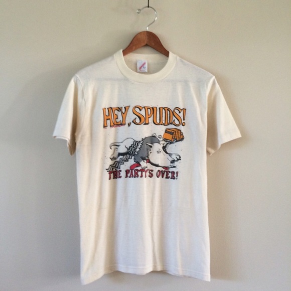 Vintage Tops - Hey, Spuds! 80s Tee 🍻