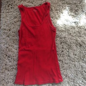 Hot red tank top!