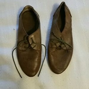 Tan Oxfords