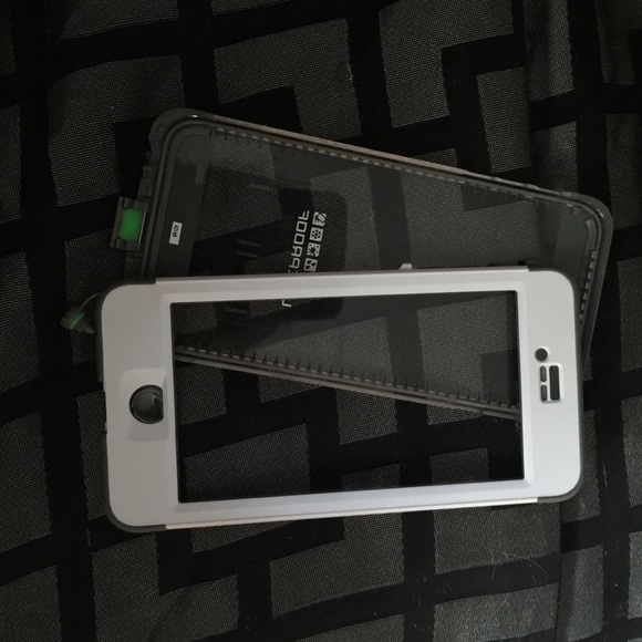 LifeProof case