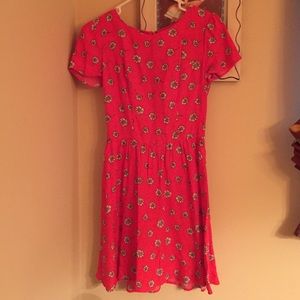 TOPSHOP: Red floral dress