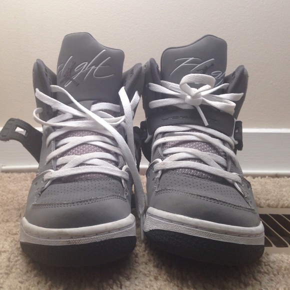 Jordan flights (barley warn)