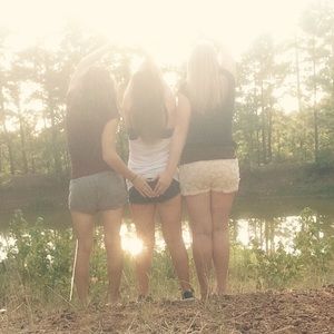 Meet your Posher, Lyndee