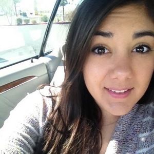 Meet your Posher, Gaby