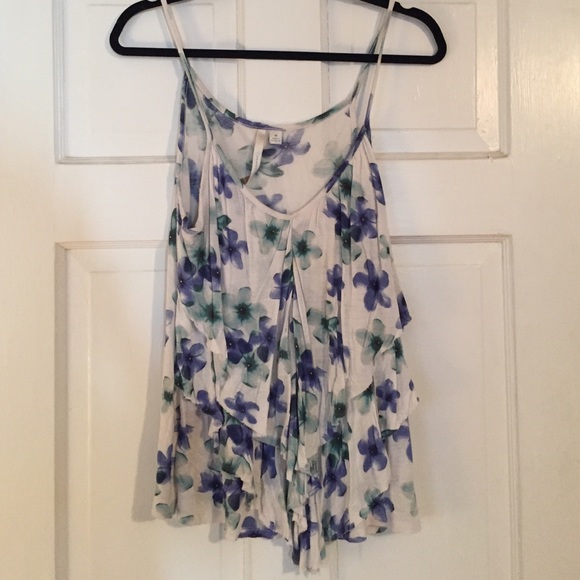 LC Lauren Conrad floral tank