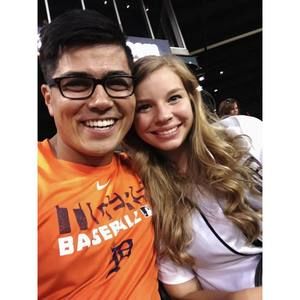 Meet your Posher, Lexis