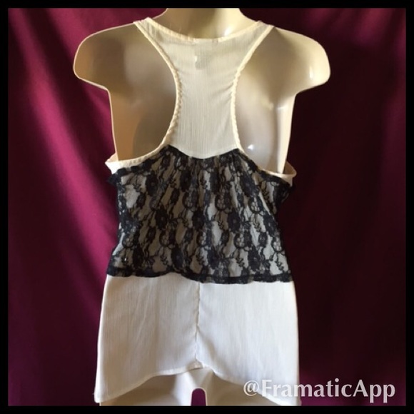 🎈Daytrip racerback cream/black tank - Picture 2 of 3