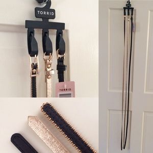 NWT Torrid skinny belts 3-pack black/gold sz 1X ⭐️