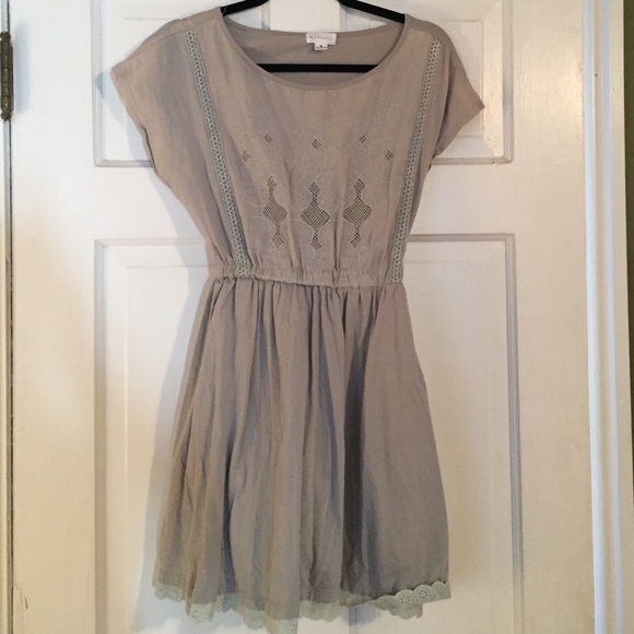 Monteau gray dress