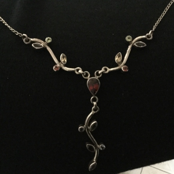 Jewelry - Picture 4 of 4