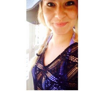 Meet your Posher, Amy