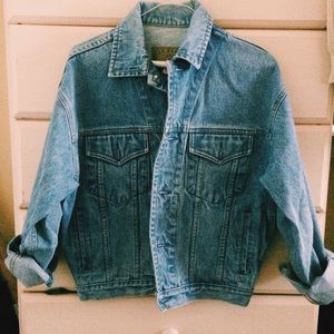 ‼️SOLD‼️ Gap oversized vintage denim jacket
