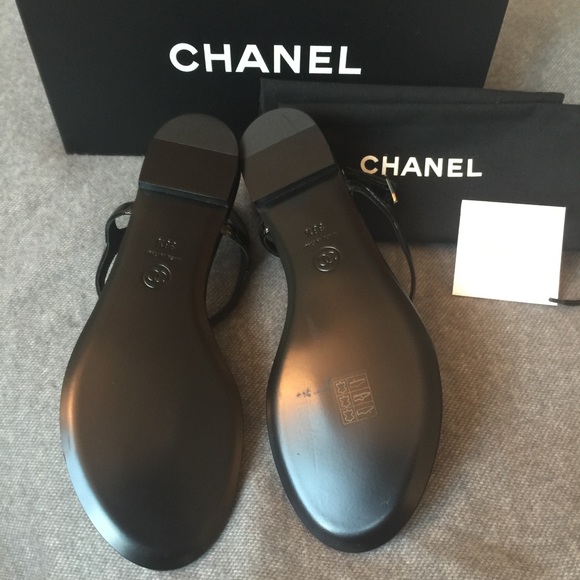 Chanel Camelia thong sandals - Picture 2 of 4