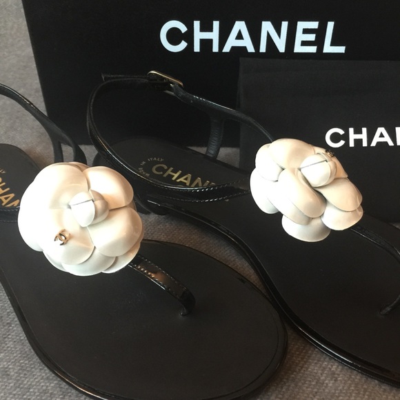 Chanel Camelia thong sandals - Picture 3 of 4