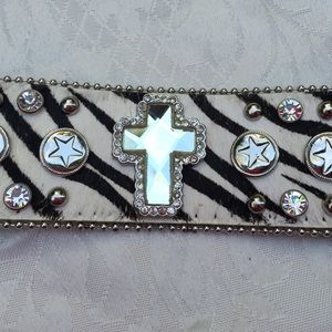 Genuine cowhide cuff bracelet