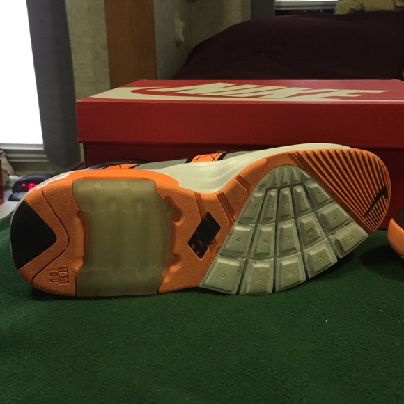 Nike Air - Picture 2 of 3