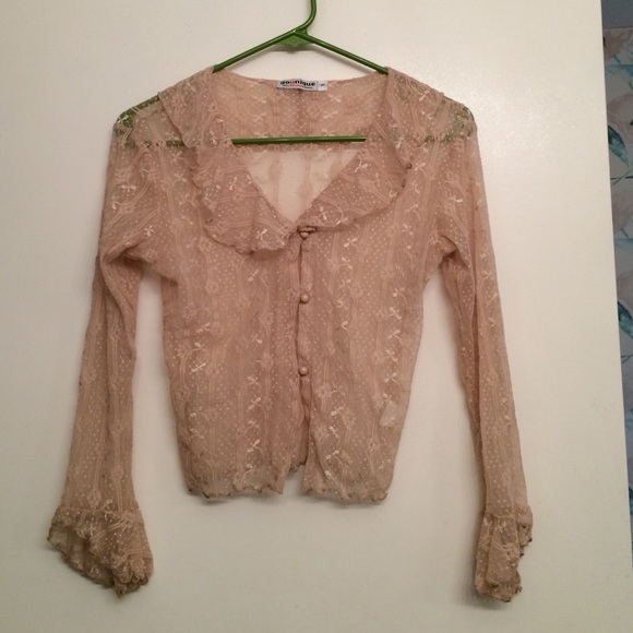 Vintage lace long sleeve top