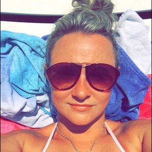 Meet your Posher, Amber