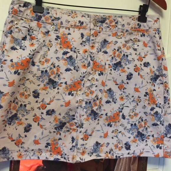 Floral skirt