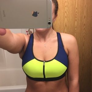 VSX sports bra