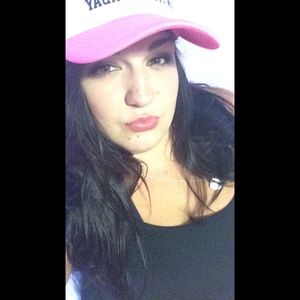 Meet your Posher, Kaitlin