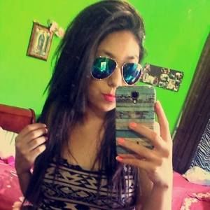 Meet your Posher, Marissa