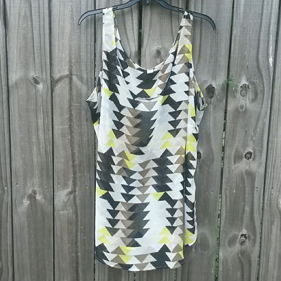 Old Navy Tops - ☆HP☆Lightweight & sheer sleeveless top (3X) NWOT