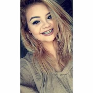 Meet your Posher, Alexis