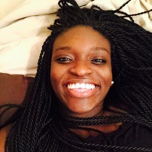 Meet your Posher, Alexus