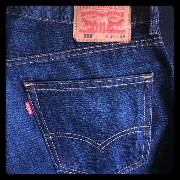 Levi jeans