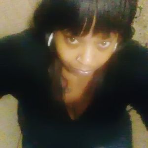 Meet your Posher, Yvette