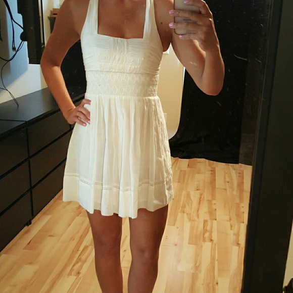 BEBE white dress
