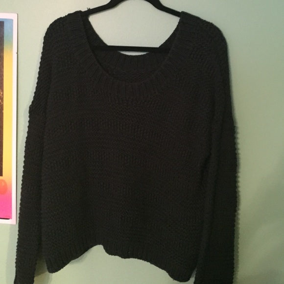 Akira dark green sweater