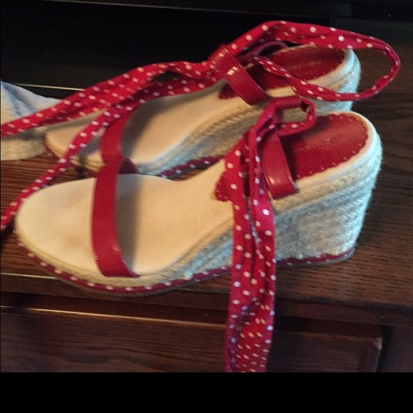 3.5" wedge sandals. Red with white polka dots