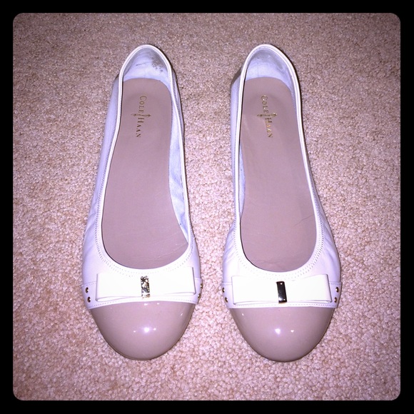 Cole Haan Nude Flats Size 8