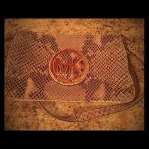 Michael Kors Snake print wristlet