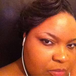 Meet your Posher, Yolanda