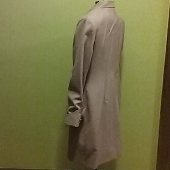 Custom made suit - Picture 2 of 3