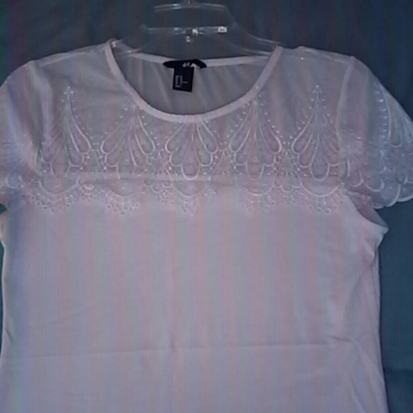 Blouse - Picture 2 of 3