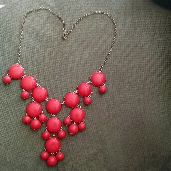 Coral bubble statement necklace