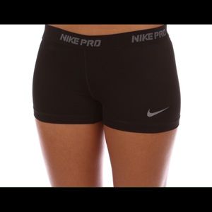 Black nike pros