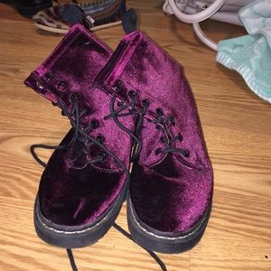 velvet boots