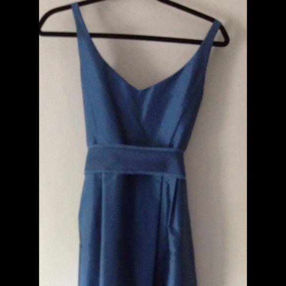 Knee length double v-neck dress.