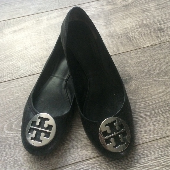 TORY BURCH REVA FLATS!! AUTHENTIC