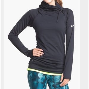 Nike Pro Hyperwarm Drifit Mock Turtleneck