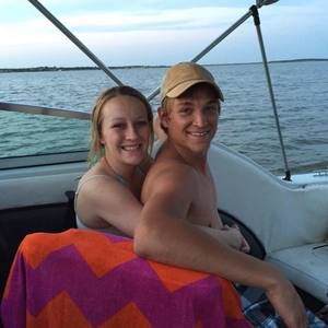 Meet your Posher, Taylor n tori