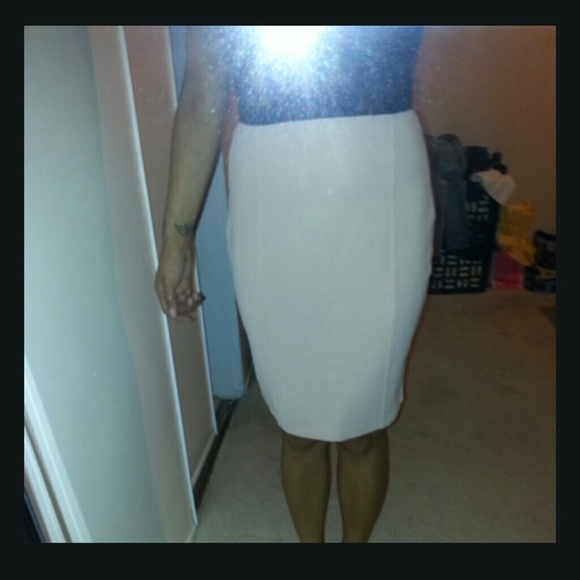 Forever 21 blush Pencil skirt - Picture 3 of 4