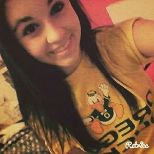 Meet your Posher, Olivia