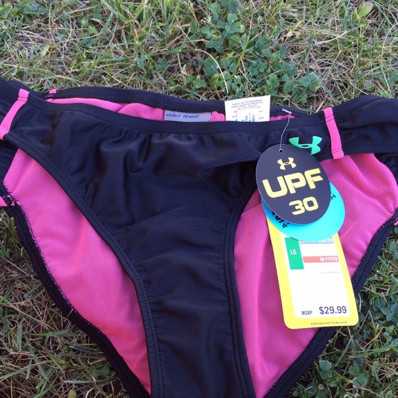 NWT under armor swim bottoms