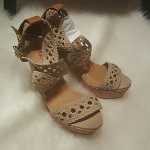 Bongo Wedge Heel...Perfect for Fall!